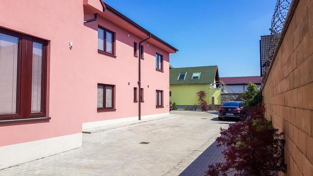 Apartment De Luna Prága Kültér fotó
